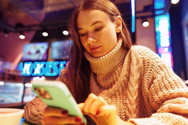 Antarmuka Mesin Arcade benua777 dengan koleksi permainan di layar sentuh mobile